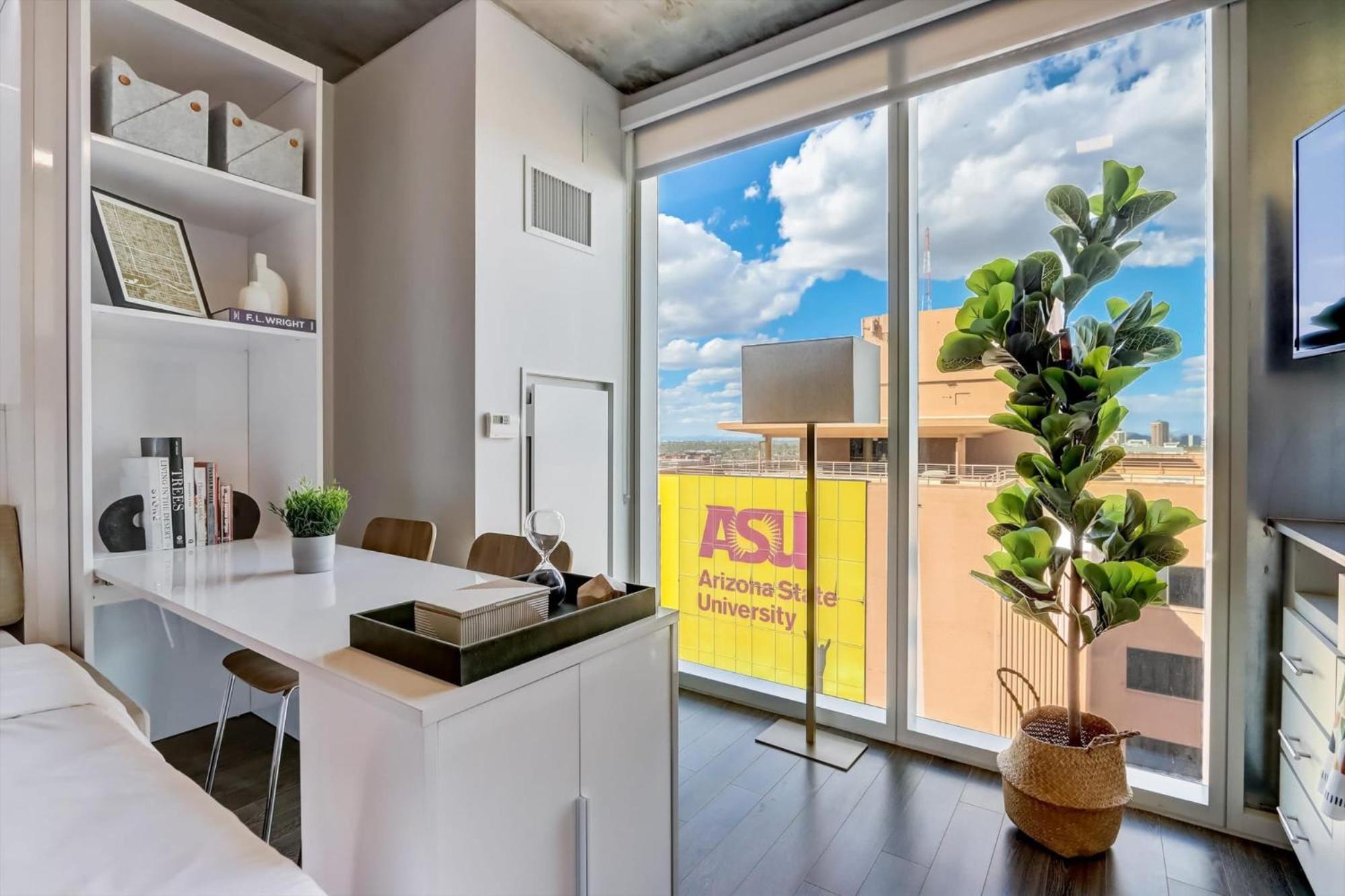 Kenect Phoenix In Downtown Phoenix Exterior photo